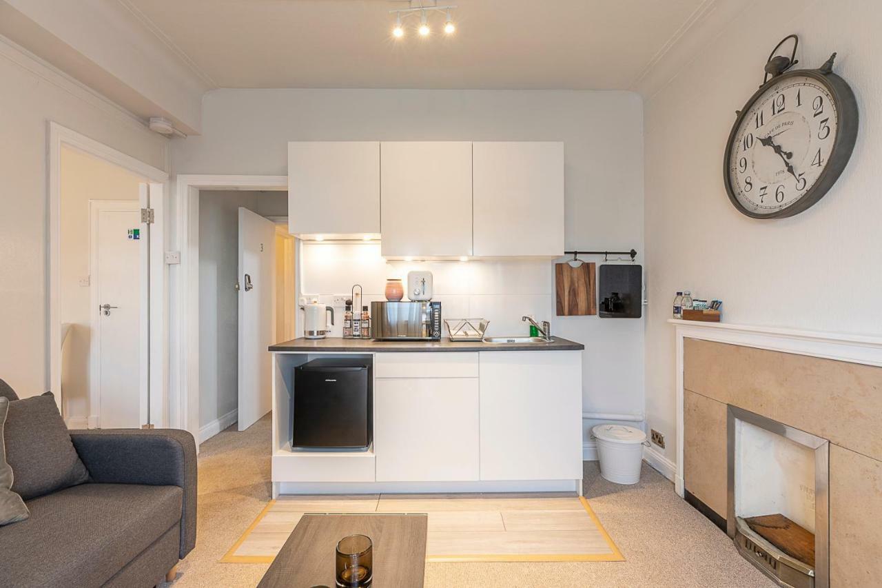 Grand Swiss Cottage Apartment Londyn Zewnętrze zdjęcie